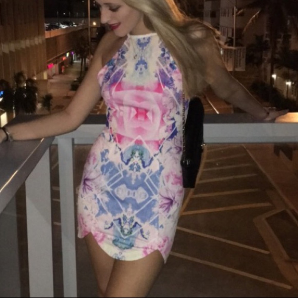 MOVING SALE!! Lf multicolor bodycon dress